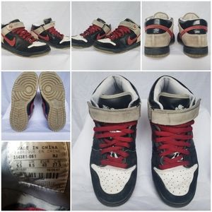 Nike 
SB Dunk November Rain